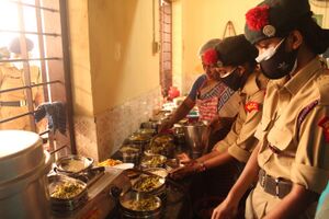 BS21 KTM 33025 19.jpg