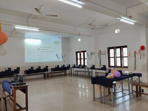 12069 computer lab 3.jpg