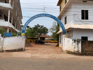 19070 school Gate.jpg