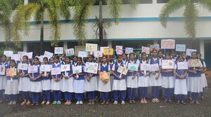 21001 Anti drug day hs all students.resized.JPG