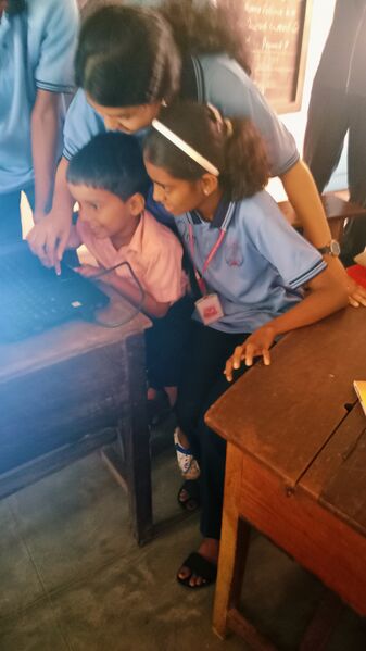 പ്രമാണം:28041 EKM VISIT 5.jpg