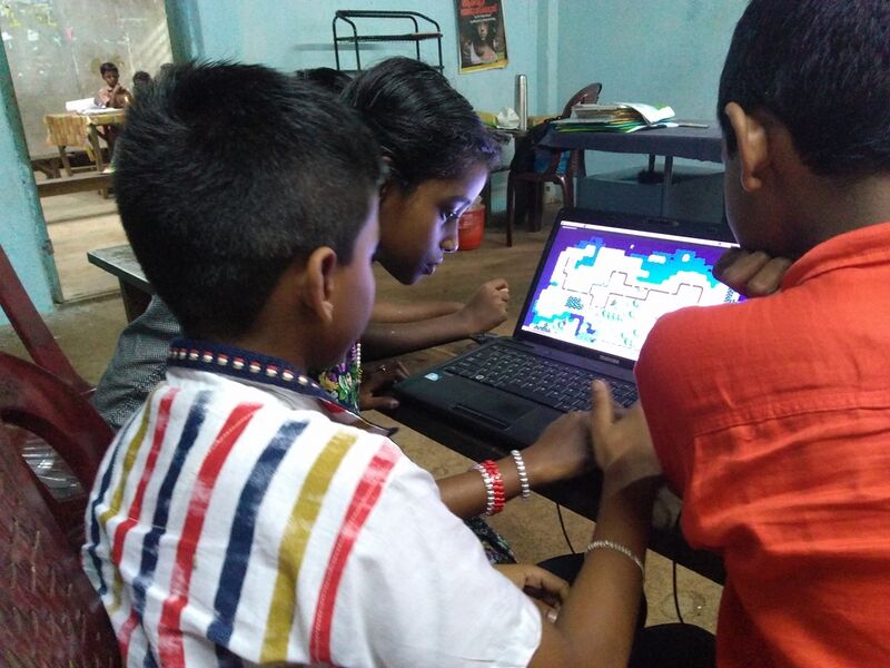 പ്രമാണം:38642 Camputer.jpg