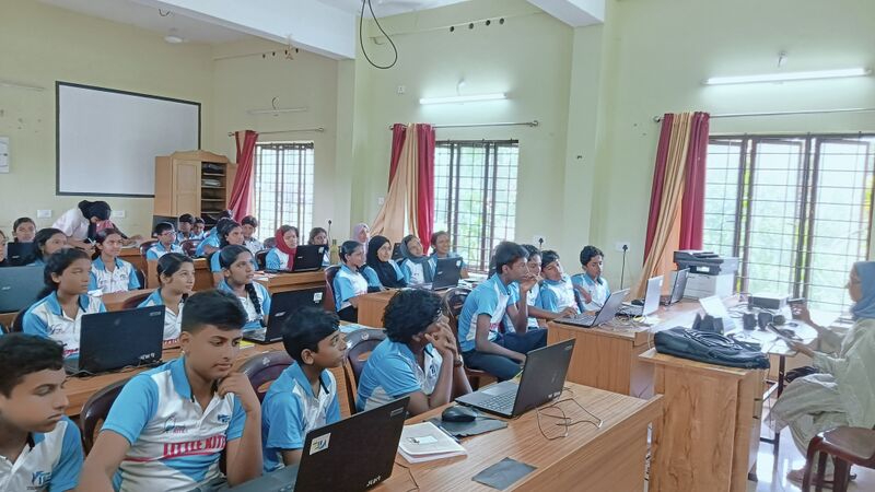 പ്രമാണം:41035-SCHOOL CAMP MAY27-2025.jpg