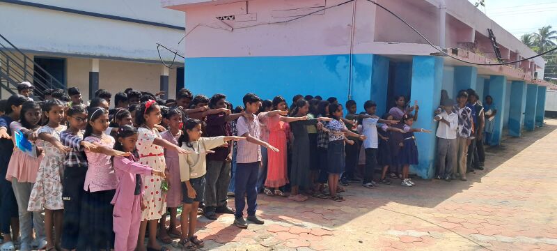 പ്രമാണം:41112 klm image1.jpg