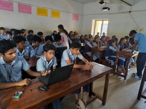 42039 class 10 robotics training lk 2024-27 3.jpg