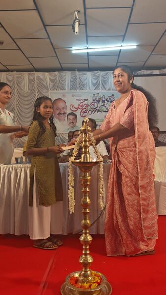 പ്രമാണം:45027 praveshanotsavam26 1.JPG