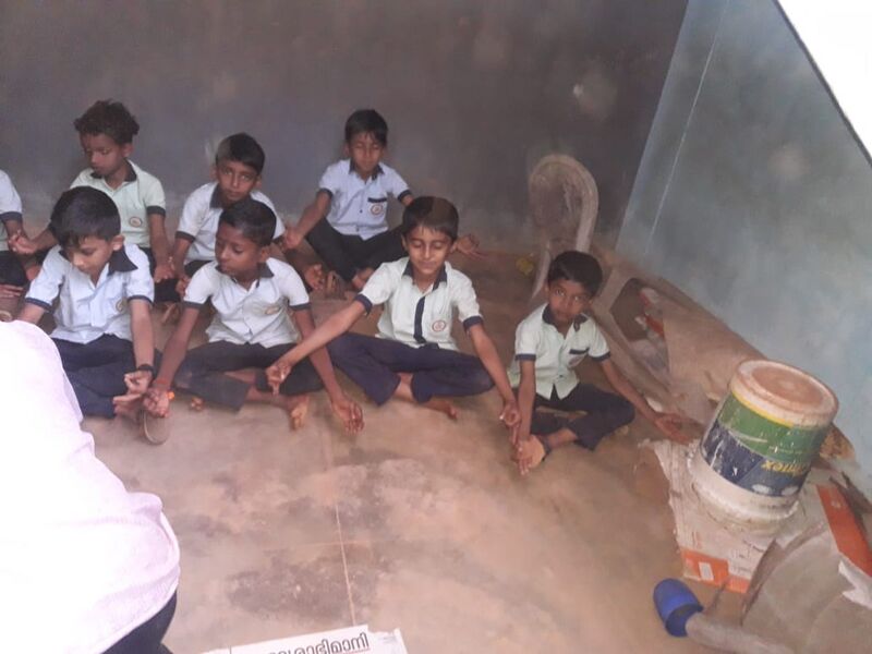 പ്രമാണം:48502 yoga .jpeg