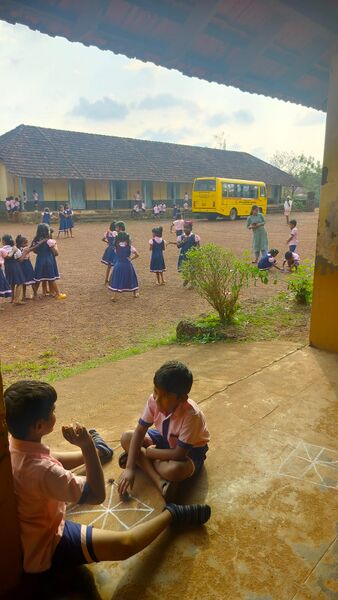 പ്രമാണം:GHS KOLATHUR.jpg