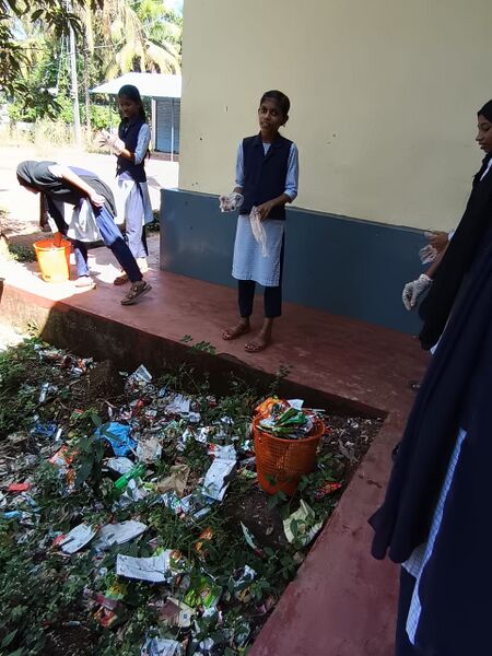 പ്രമാണം:12069 sanitation7.jpg