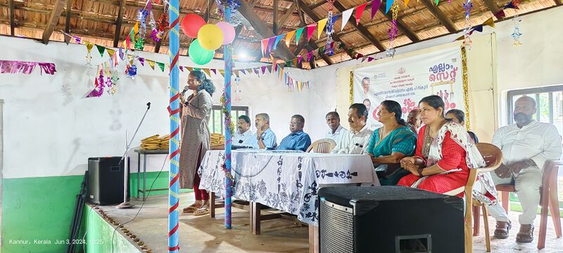 പ്രമാണം:13624 knr preveshanolsavam.jpg