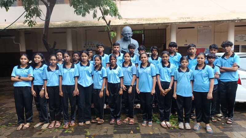 പ്രമാണം:16041 lk second batch 2024-27.jpg