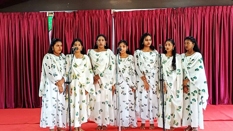 പ്രമാണം:21060 khs subjilla kalothsav2.jpg