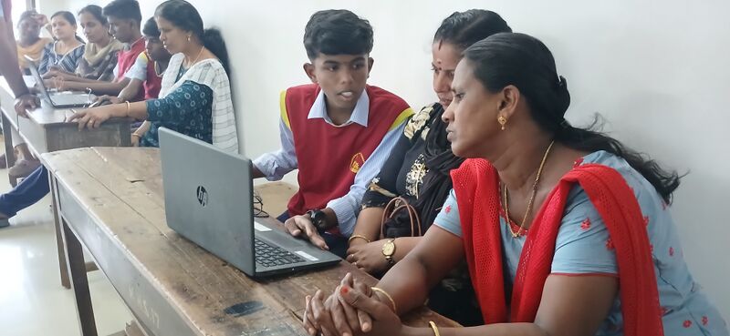 പ്രമാണം:21060 lk priliminary camp202504.jpg