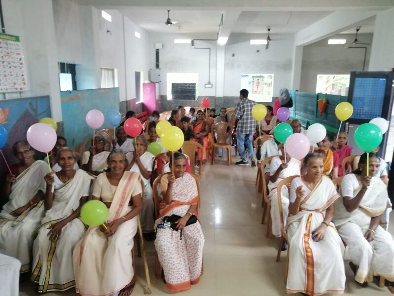 പ്രമാണം:21724-old aged day.jpg