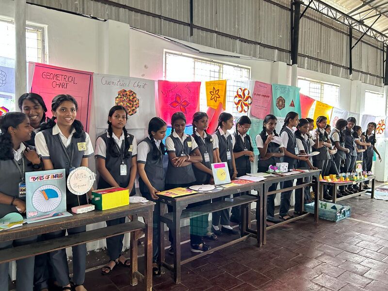 പ്രമാണം:26038 work education exibition.jpeg