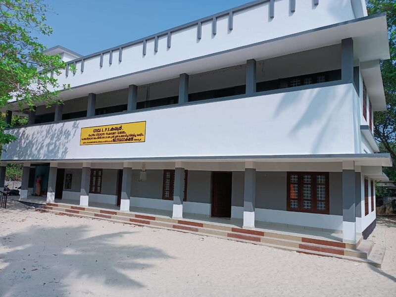 പ്രമാണം:35303 pic1.jpg