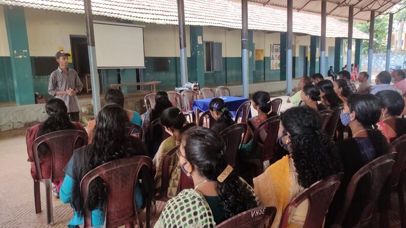 പ്രമാണം:44021-TVM-LKCS22-5 - DIBEESH D V.jpg