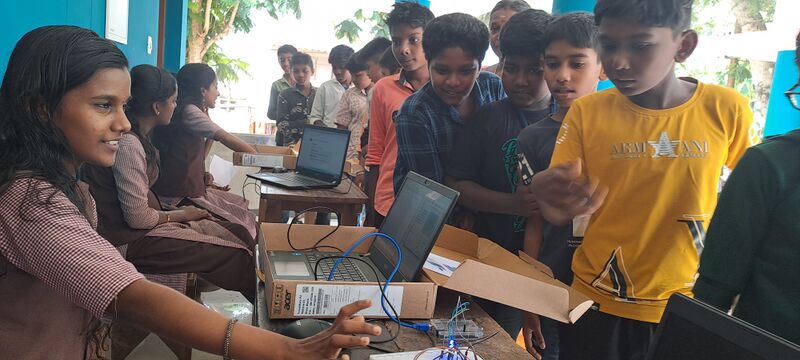 പ്രമാണം:44055 IT Corner1.jpg