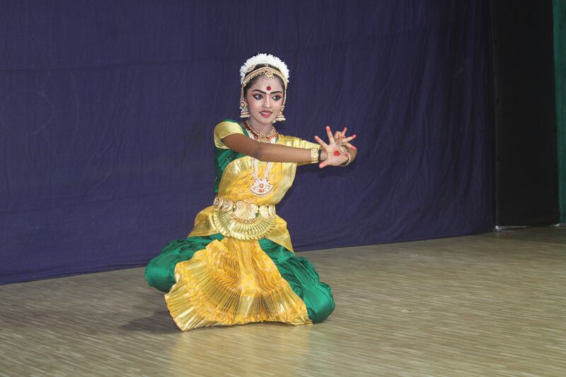 പ്രമാണം:Yf35052 22 (4).JPG