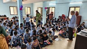 11016 Munnettam3.jpg