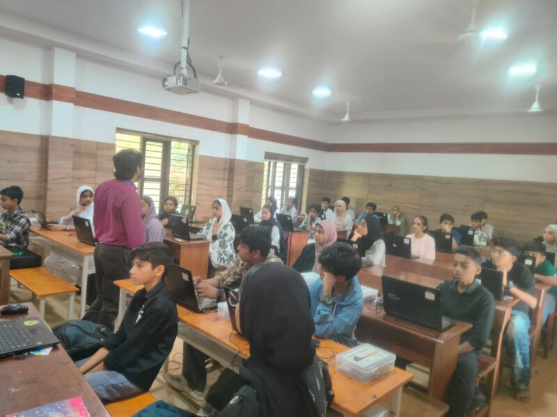 പ്രമാണം:14022 LK Subdistrict Camp 1.jpg