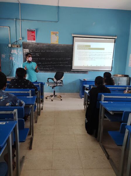 പ്രമാണം:15019 School 4.jpeg