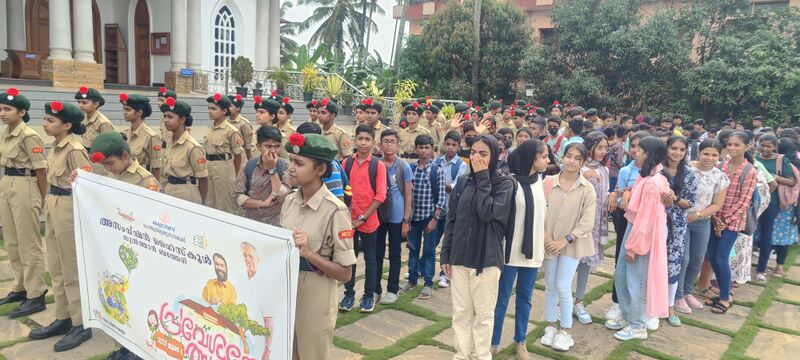 പ്രമാണം:15051 pravesh 62.jpg