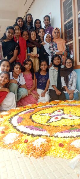 പ്രമാണം:15253 onakhosham4.jpg