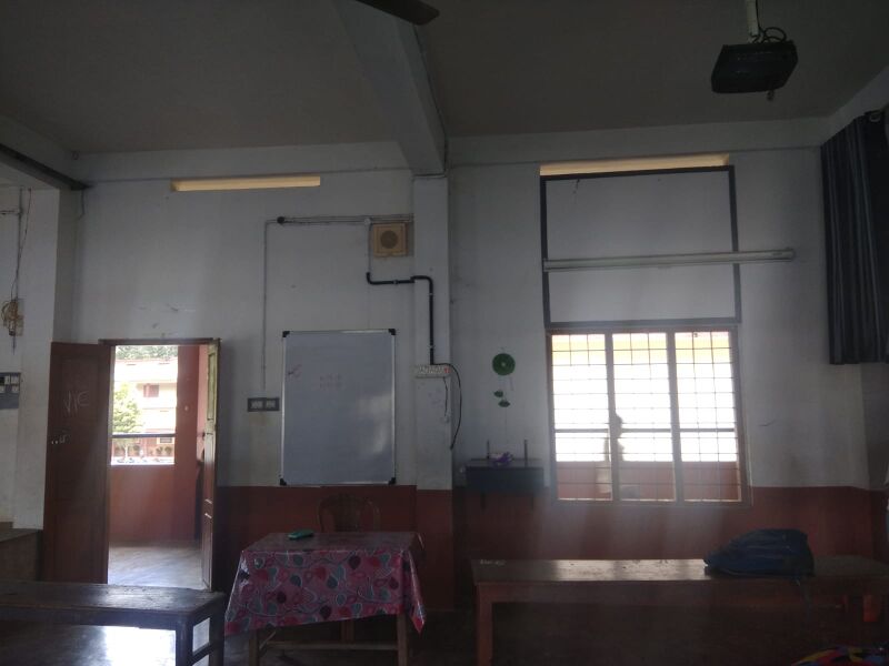 പ്രമാണം:29034 PHOTOS2.jpg