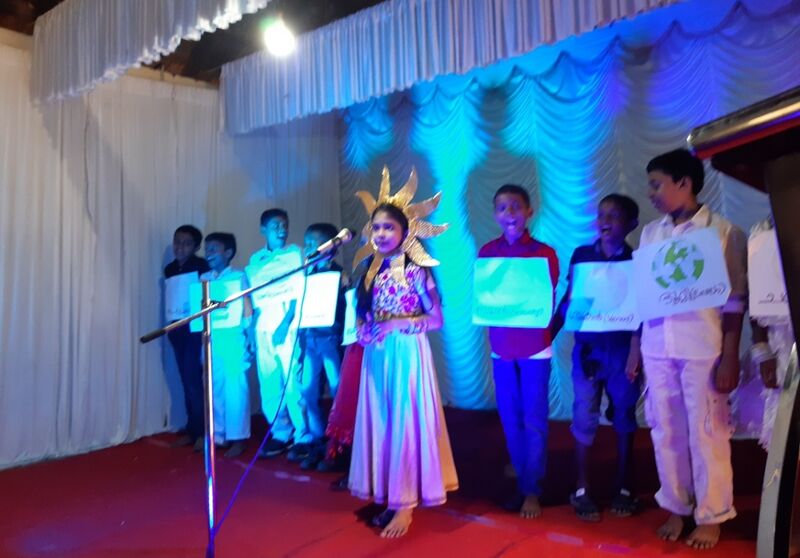 പ്രമാണം:38531science day.jpg