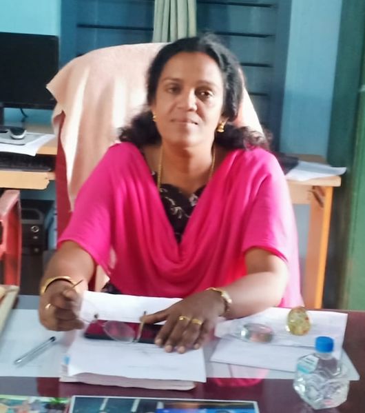 പ്രമാണം:44066suhitha hm.jpeg