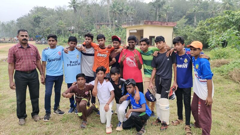 പ്രമാണം:Cricket subjilla.jpg