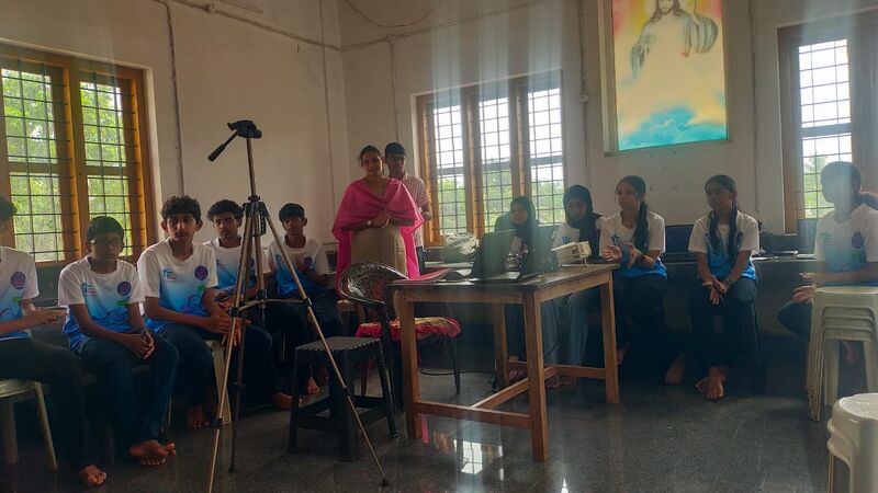 പ്രമാണം:12047 scamp 25.jpg