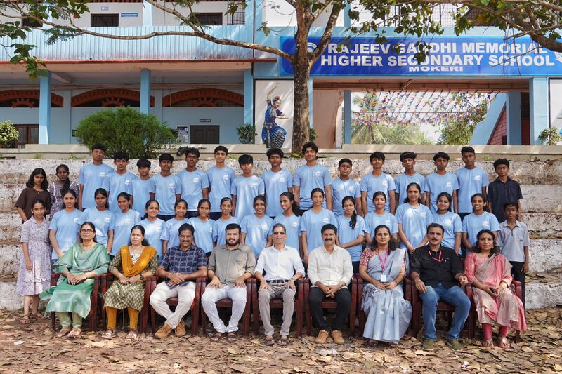 പ്രമാണം:14028 ssss.jpg