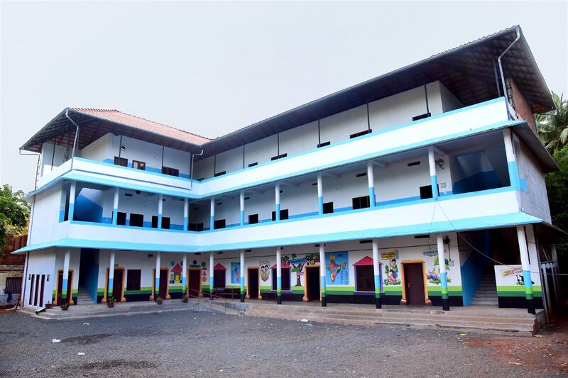 പ്രമാണം:18580-new school building.jpeg