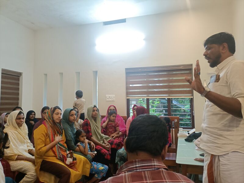 പ്രമാണം:19809 cornerpta2.jpg