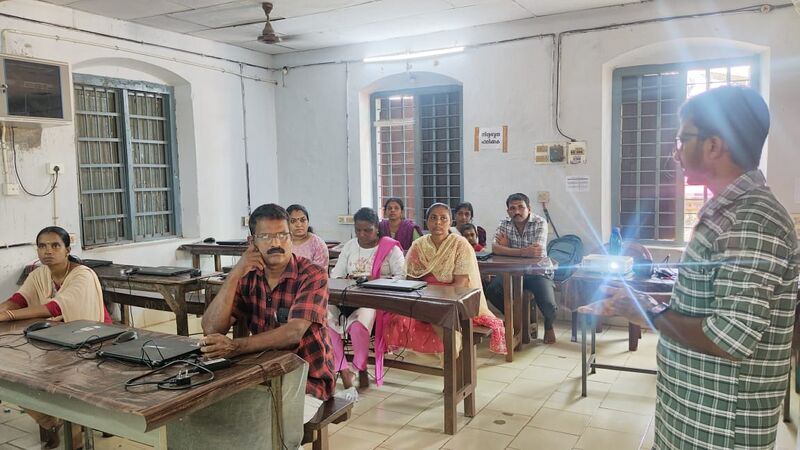 പ്രമാണം:37025-LK-PreCamp25 03.jpeg