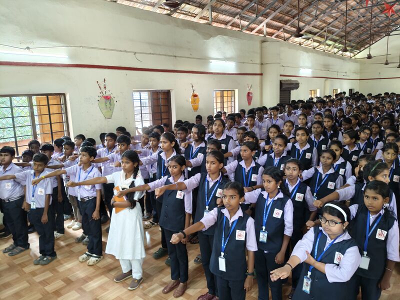 പ്രമാണം:37026-LK Freedom25-02.jpg