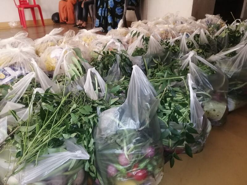 പ്രമാണം:41032 onam kitt 2.jpg