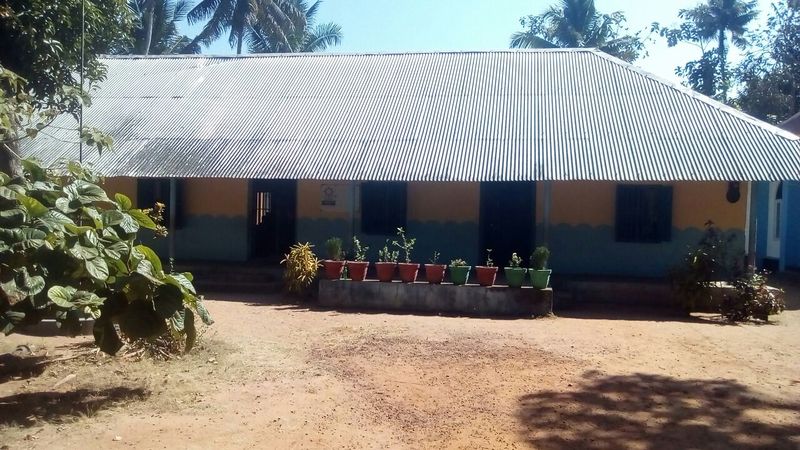 പ്രമാണം:41224 schoolphoto.jpeg