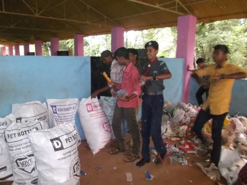 പ്രമാണം:42021 9023.jpg