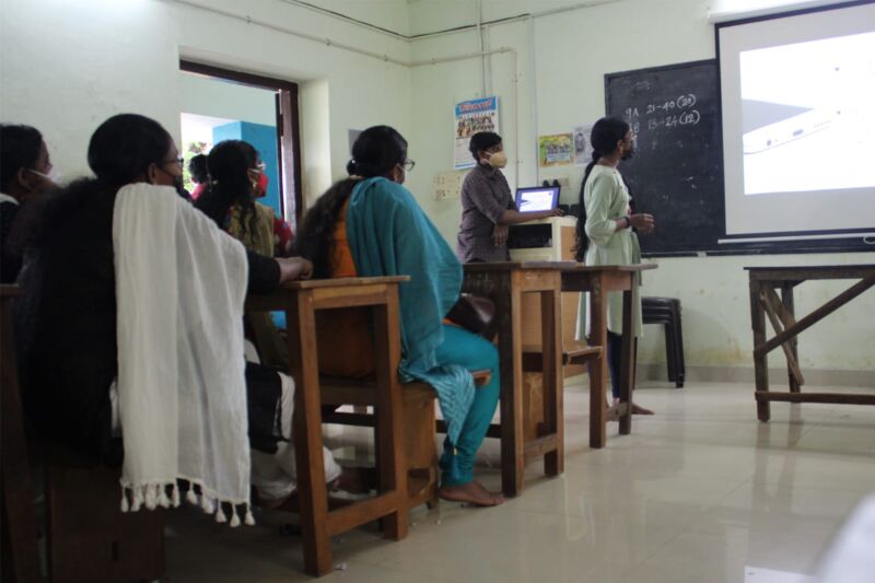 പ്രമാണം:42023-TVM-LKCS22-3 - GHSS Kavalayoor.jpg