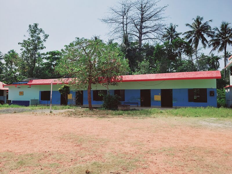 പ്രമാണം:42063 school LP building.jpg