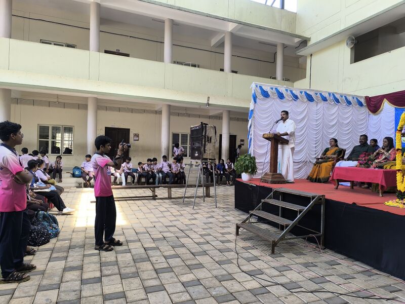 പ്രമാണം:44029 2535.jpg