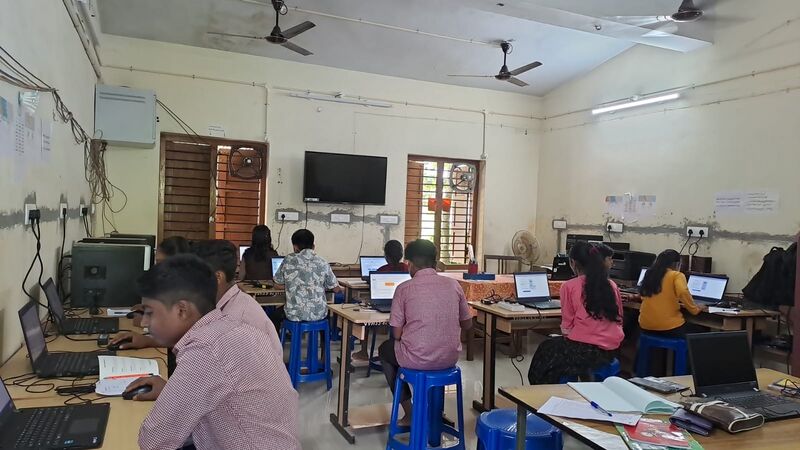 പ്രമാണം:44055 priliminary exam.jpg