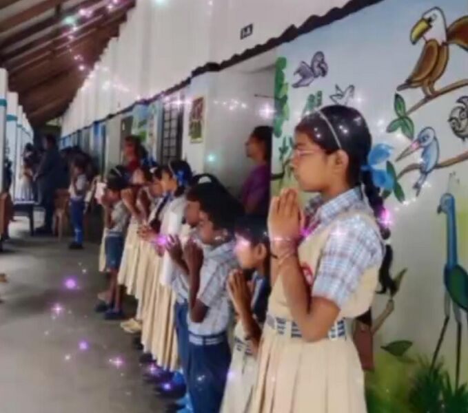 പ്രമാണം:READING DAY 7.jpg