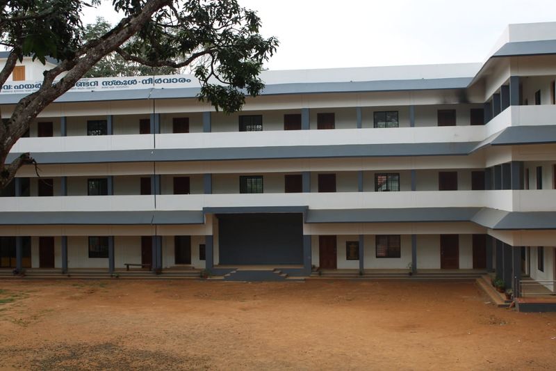 പ്രമാണം:15013 school.jpeg