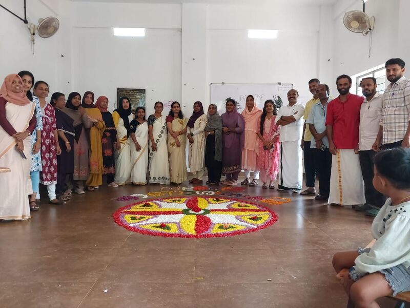 പ്രമാണം:18677 24Sept13.jpg