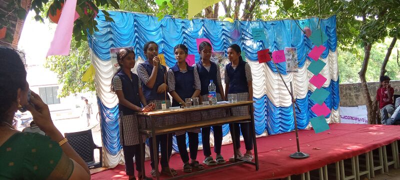 പ്രമാണം:21098 padanolsavam-2025-4.jpg