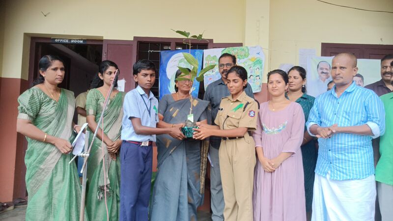 പ്രമാണം:24021-പരിസ്ഥിതി ദിനാചരണം 2026.jpg